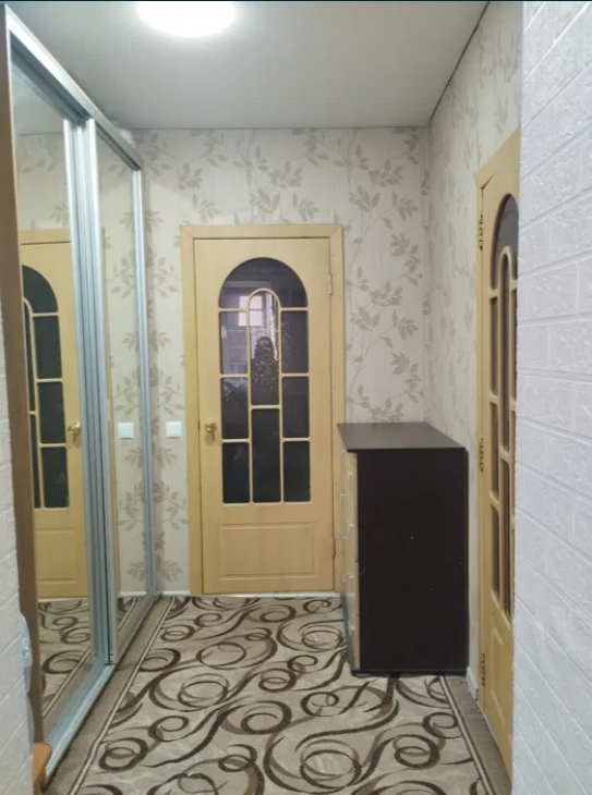 продажа однокомнатной квартиры номер A-173876 в Малиновском районе, фото номер 8